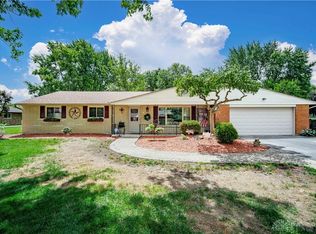 2046 Fox Run Rd, Dayton, OH 45459