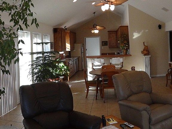 4th image of 5 Southshore Cir
