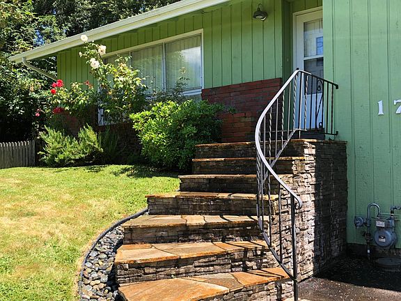 2nd image of 17200 Fernwood Dr