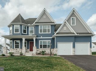 365 Hollyhock Dr, Manchester, PA 17345