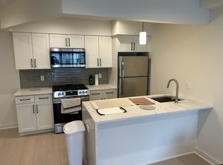25-74 34th St #3C, Astoria, NY 11103