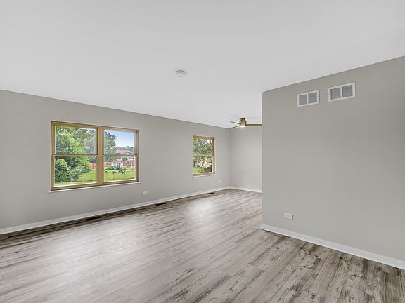 4th image of 3517 Bordeaux Ct