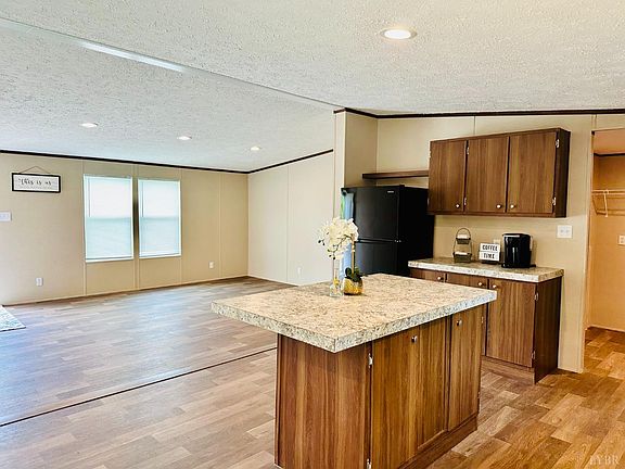 5th image of 237 Lobo Ln