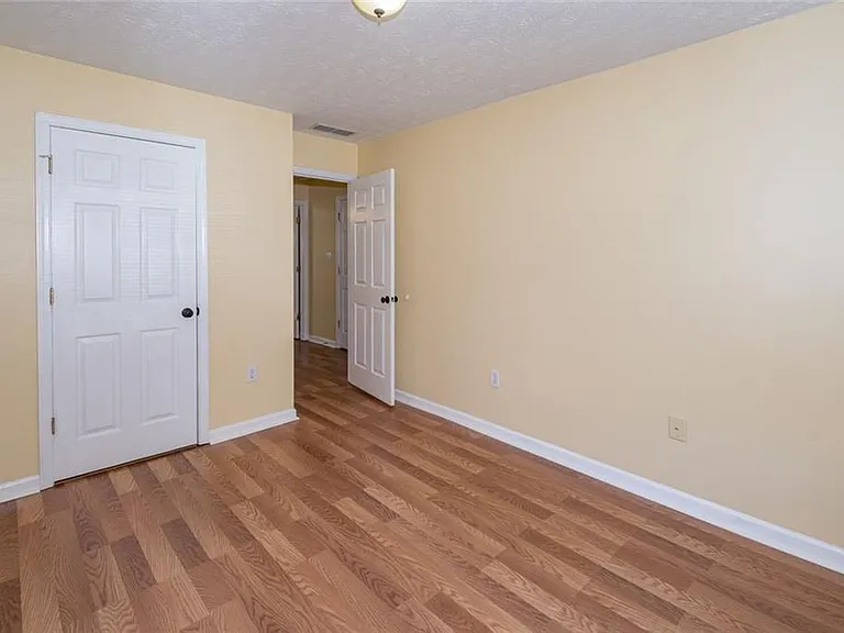 118 Jimmy Reynolds Dr — Photo 21