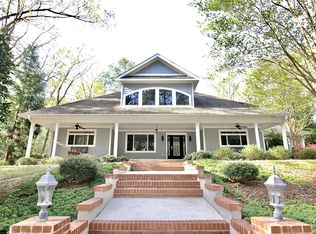 1130 E Massachusetts Ave, Southern Pines, NC 28387