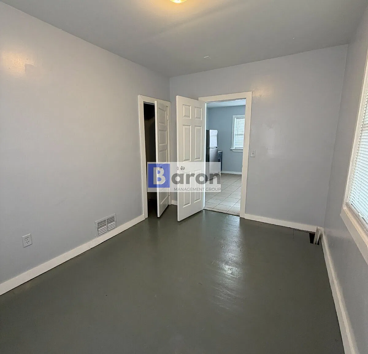 Spacious South Bend Single-Family Rental with Everyday Convenience — Photo 2