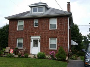 1560 Swamp Bridge Rd, Stevens, PA 17578