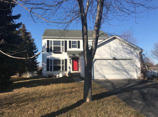 7896 Nursery Dr, Gurnee, IL 60031