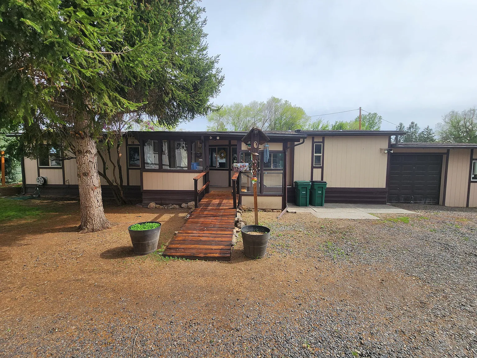 1144 Kane St photo 1