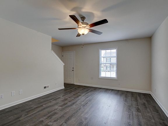 3rd image of 3277 Tower Dr Unit F-h