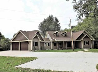 7345 Jensen Rd, Oshkosh, WI 54904