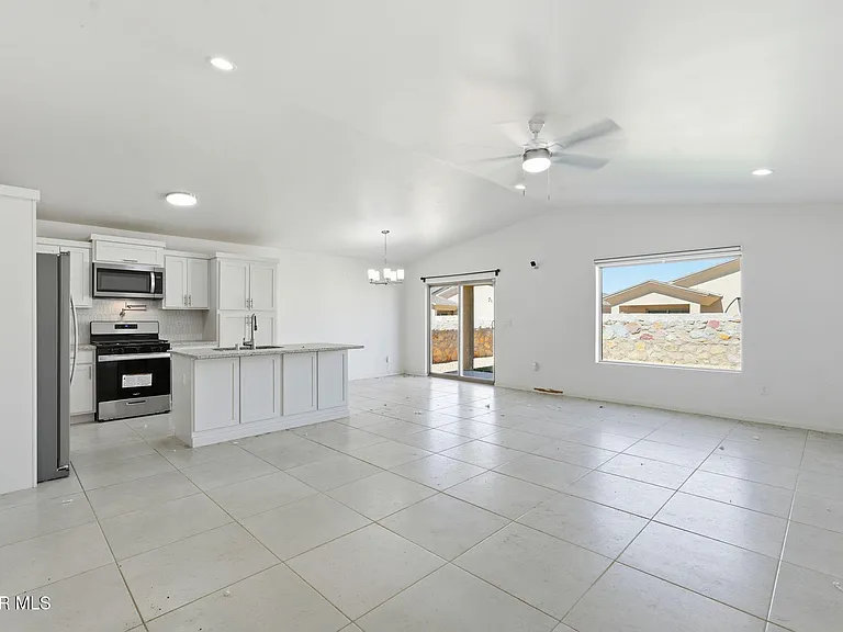 12433 Polo Norte Dr — Photo 7