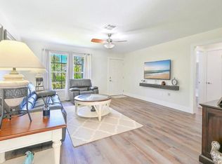 862 99th Ave N, Naples, FL 34108