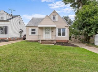 18100 Edinboro Ave, Maple Heights, OH