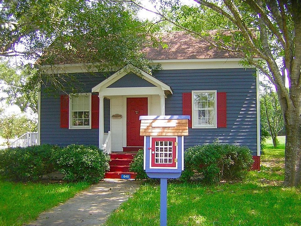 1st image of 648 Taylor St