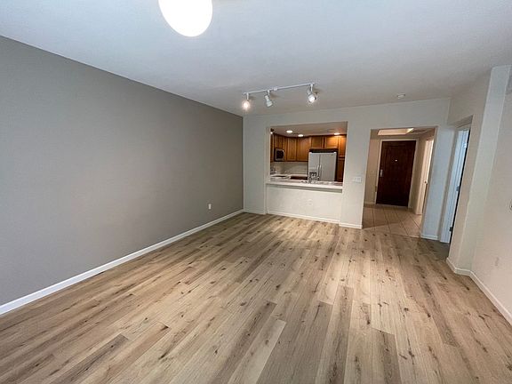 4th image of 809 Auzerais Ave Unit 252