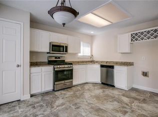 2112 Silversprings Dr, Mesquite, TX 75181