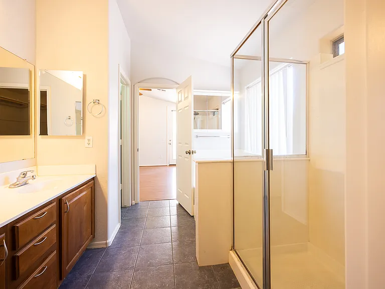 9233 W Mackenzie Dr — Photo 26