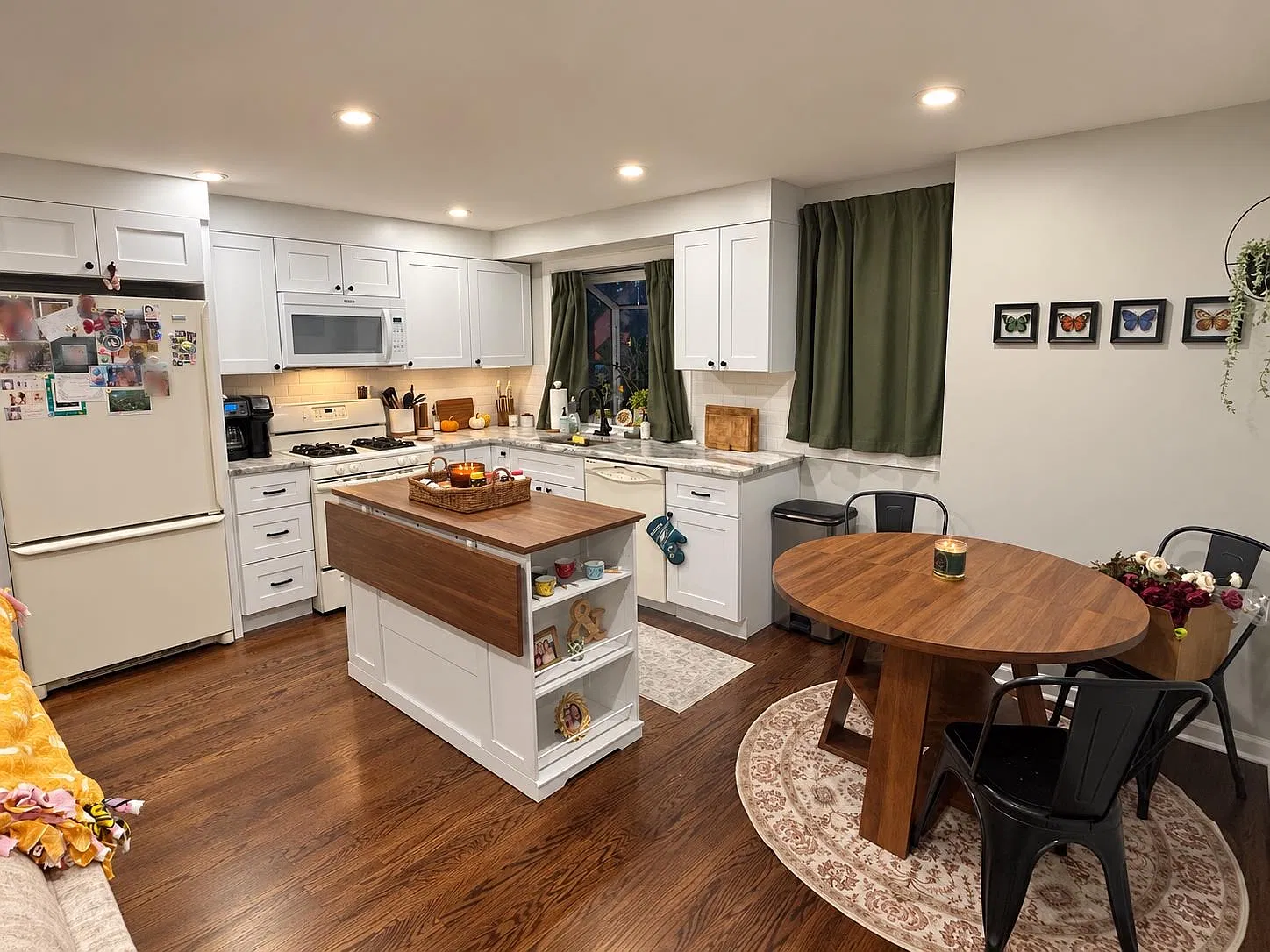 2 bed, 900 sqft, $1,850 — Photo 3