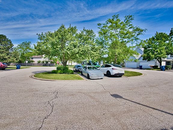 3rd image of 1506 Fernwood Ct
