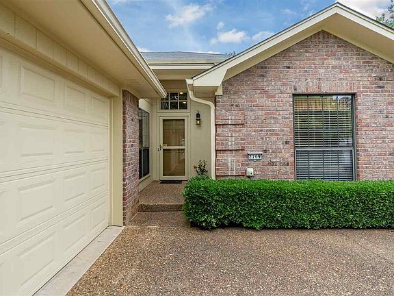 3rd image of 2709 Timberwood Trl