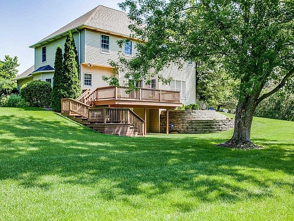 3rd image of 20880 Whispering Creek Ct