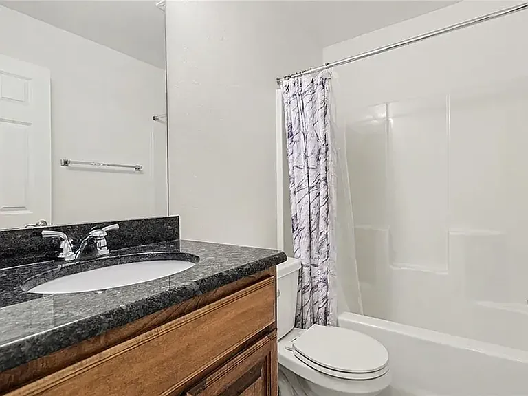 2344 Roca Dr — Photo 16