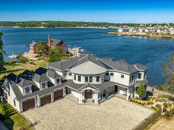 26 Wonson St, Gloucester, MA 01930