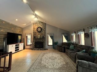 4 Stone Ridge Dr, Waterville, ME 04901