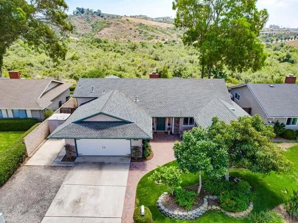 4920 Loma Laguna Dr, Carlsbad, CA 92008