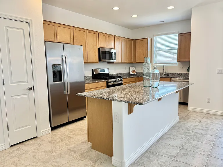 14265 W Swayback Pass — Photo 3