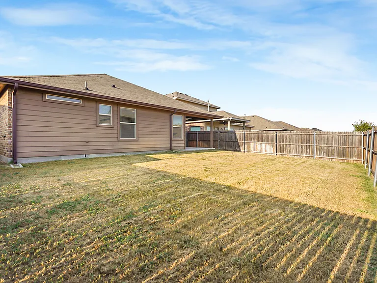 6353 Seagull Ln — Photo 20