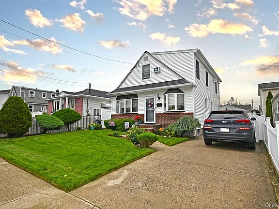 2nd image of 361 Travis Avenue