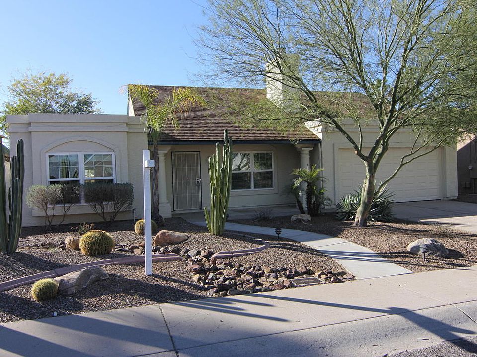 1st image of 1219 E Sequoia Dr