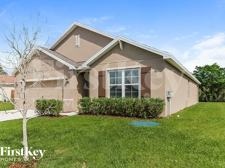 4173 SW Endicott St — Photo 3