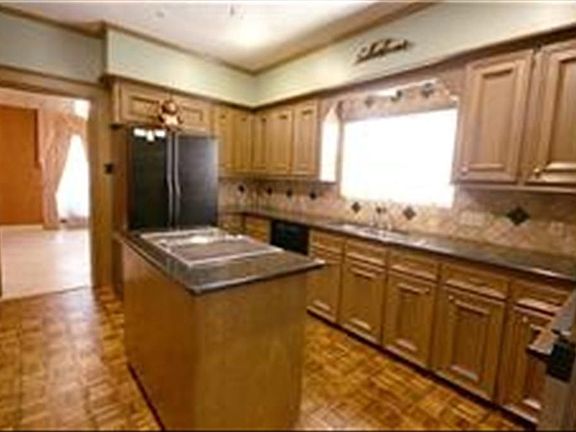 3rd image of 20126 Chateau Bend Dr