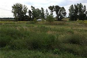 2nd image of 6976 W Main Rd