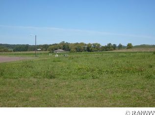 236 Peeso Creek Ln, Mondovi, WI 54755