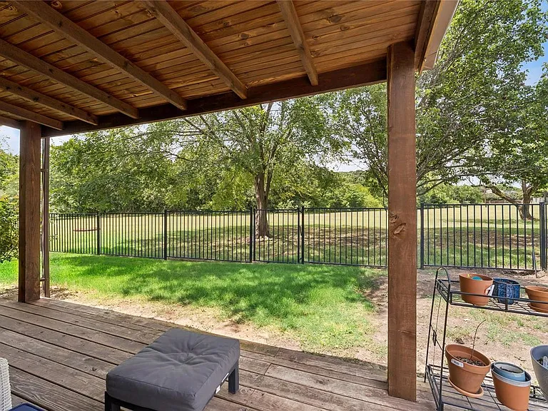 1701 Prescott Dr — Photo 22