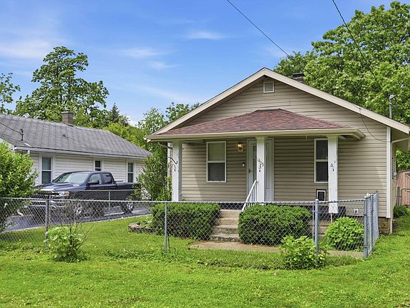 2nd image of 1405 S May Ave
