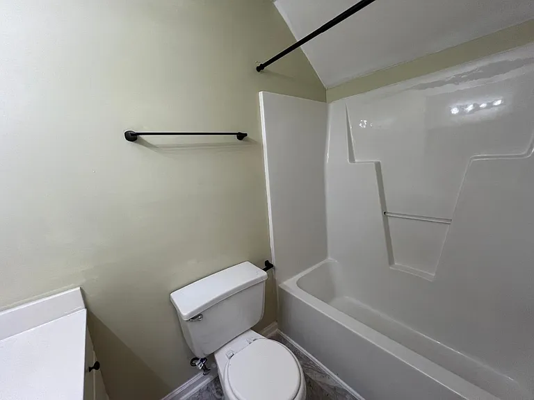 809 Barneswyck Dr — Photo 20