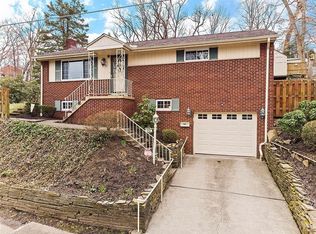 542 7th St, Oakmont, PA