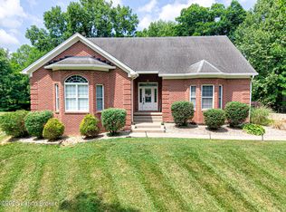 300 Woodlawn Dr, Carrollton, KY 41008