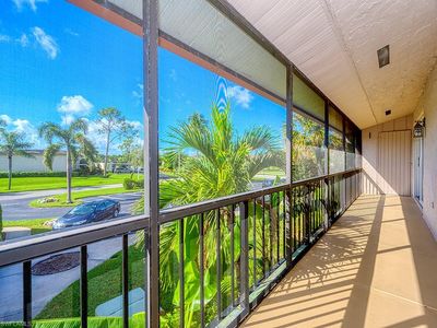 175 Palm Dr #19-J, Naples, FL, 34112