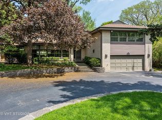 1065 Skokie Ridge Dr, Glencoe, IL 60022