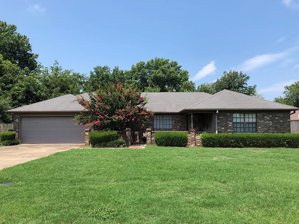1st image of 2737 Sylvan Pl