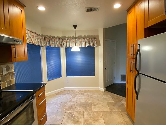 5th image of 1617 Briarpoint Dr
