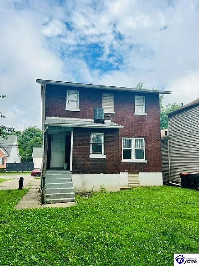 3 bed, 1350 sqft, $1,400 — Photo 3