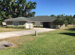1209 Grey Fox Hollow Dr, Winter Haven, FL 33880