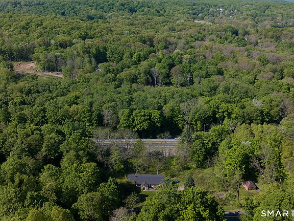 3rd image of 472 Community House Road